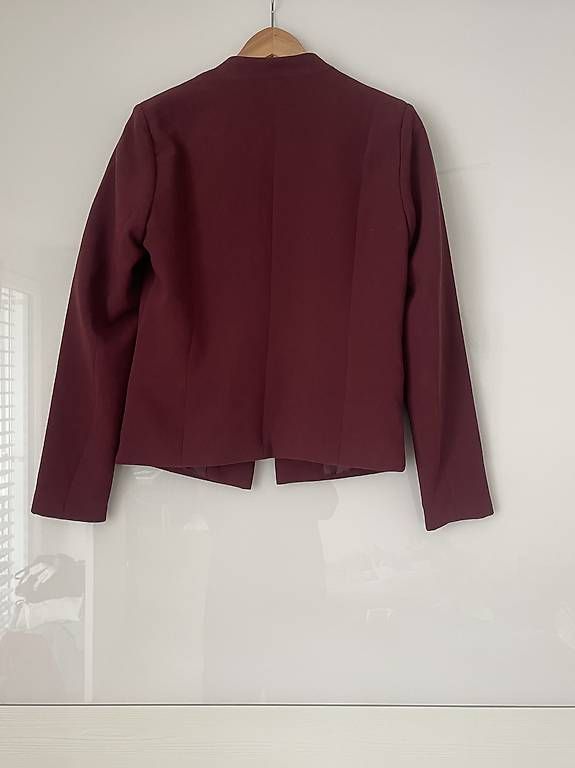 Only Jacken: Neuer bordeaux Blazer in Größe 38 – Neu (gemäss Beschreibung) aus Zürich von michaela_2024 2