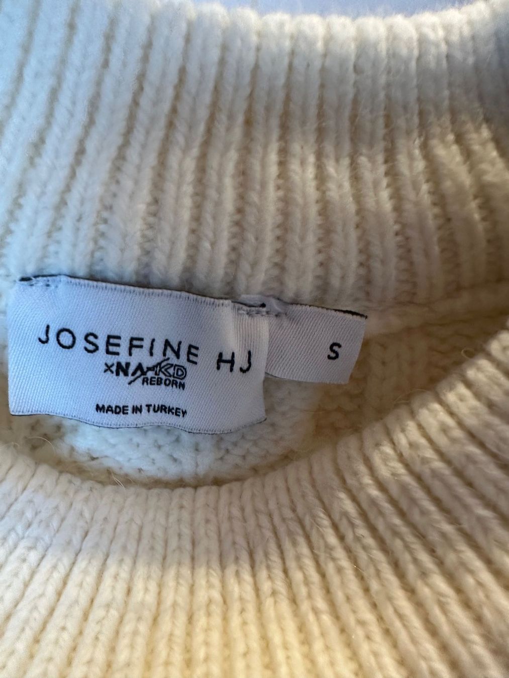 Na-kd Pullover & Sweatshirts: Oversize Pullver Josefine HJ, Elfenbein, S – Gebraucht aus Castagnola von petrkars11 2
