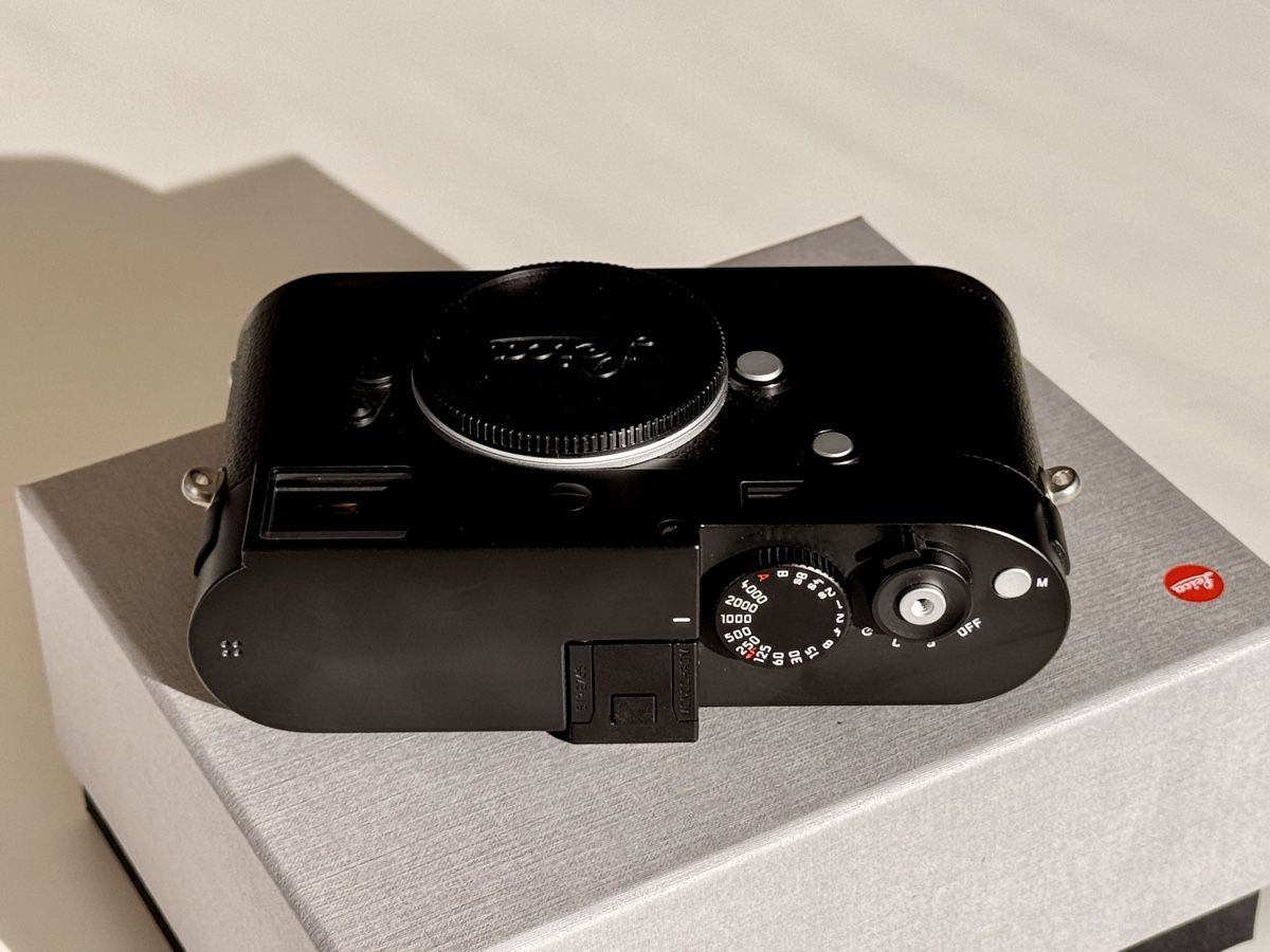 Leica Kamera: Leica M Monochrom camera type 246 black excellent condition – Neu (gemäss Beschreibung) aus Zug von mhannesb 2