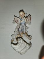 Engel mit Weihwasserkessel, Keramik, ca. 24cm