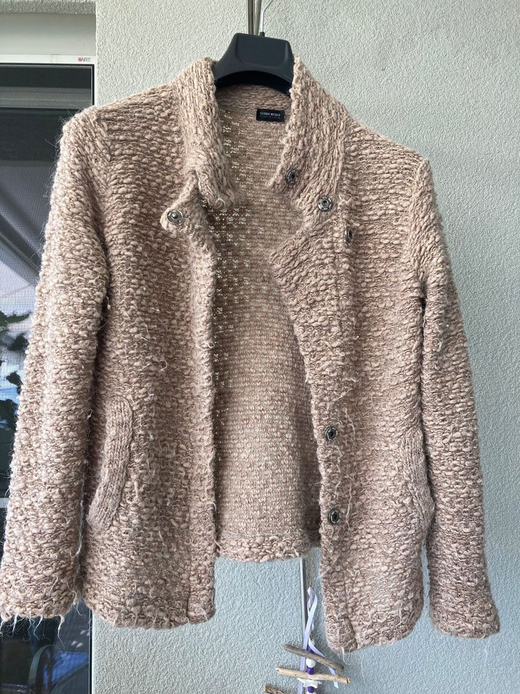 Gerry Weber Jacken: Gerry Weber Strickjacke Polyacryl/Wolle/Alpaka Gr.36 – Gebraucht aus Berneck von Ordnung2021 1