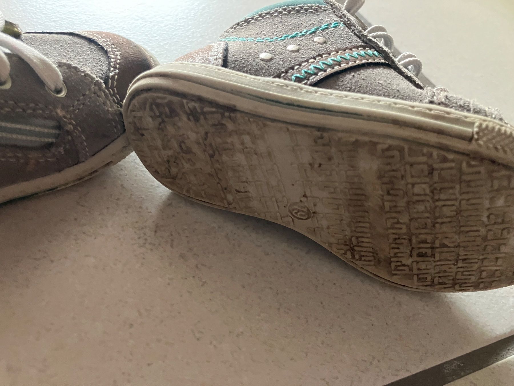 Schuhe für Jungen: Twisty Schuh Gr. 19 – Gebraucht aus Chur von steffeli04 2