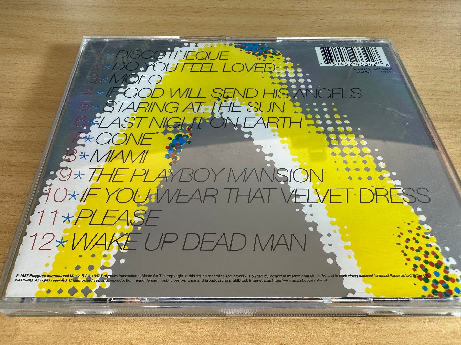 CD: U2 – Pop – Usato da Rikon im Tösstal venduto da Alpenmutz 1