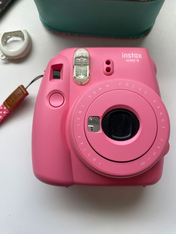 Fuji Film Sofortbild Kamera rosa mit Zubehör (Gebraucht) in ...