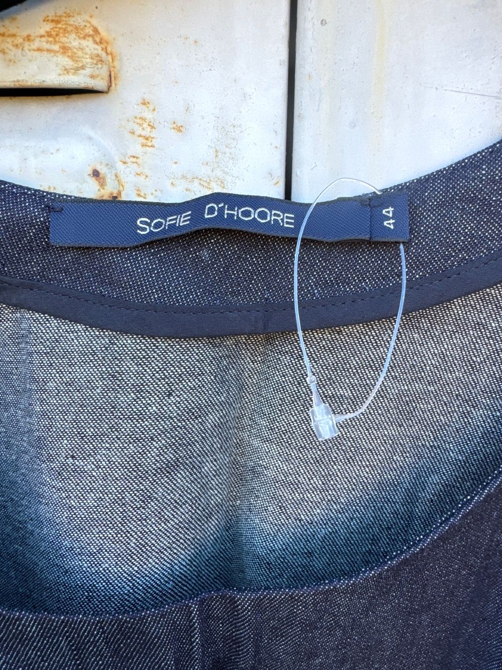 Vestiti: Robe Sofi d Hoore 44 jeans – Nuovo e nell'imballaggio originale da Arnex-sur-Orbe venduto da cameleonfringant 1