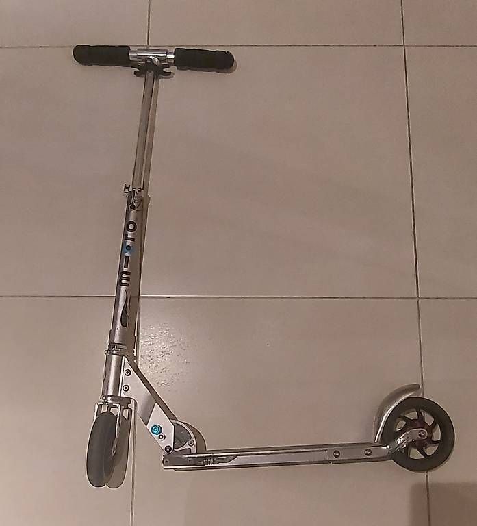 Kickboard: Trottinette micro – Usato da St-Livres venduto da cmtalves