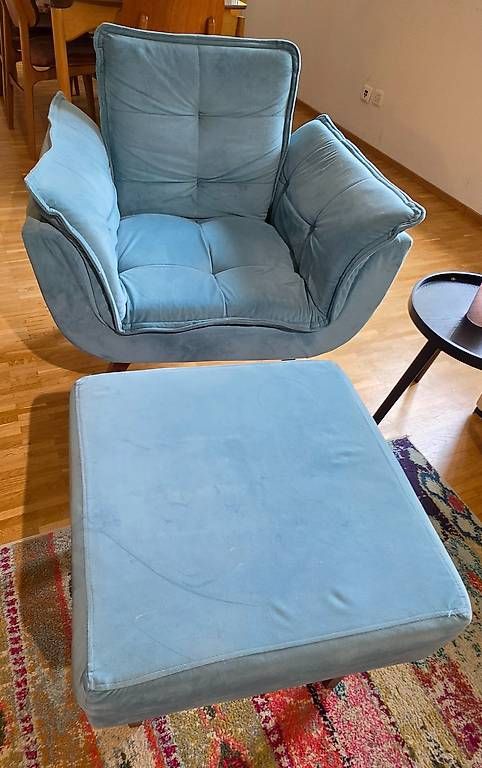 Sessel: Gemütlicher Sessel mit Hocker – Gebraucht aus St. Gallen von Karina079