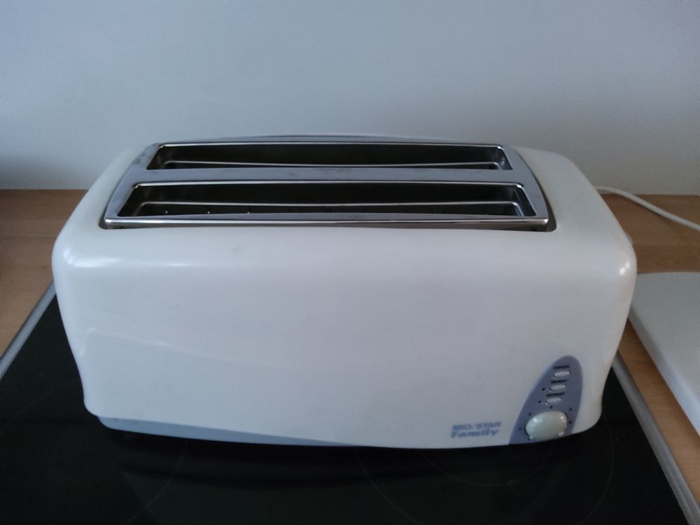 Toaster (Gebraucht) in Villigen für CHF 1 – nur Abholung auf Ricardo kaufen