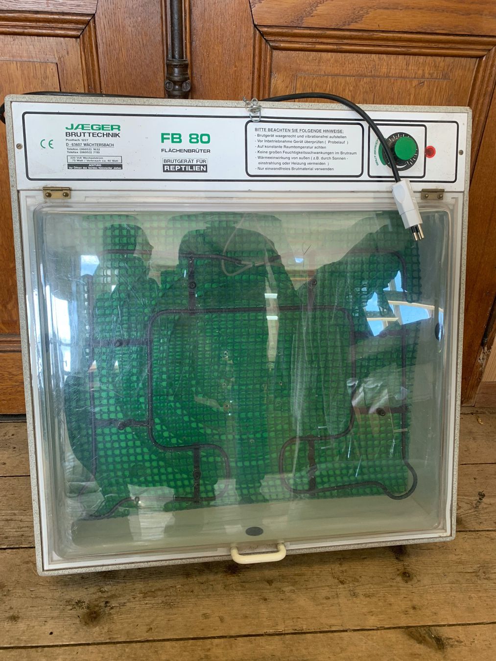 Altro in Accessori per animali: Reptilien Brutkasten – Usato da Gossau SG venduto da Ramona28