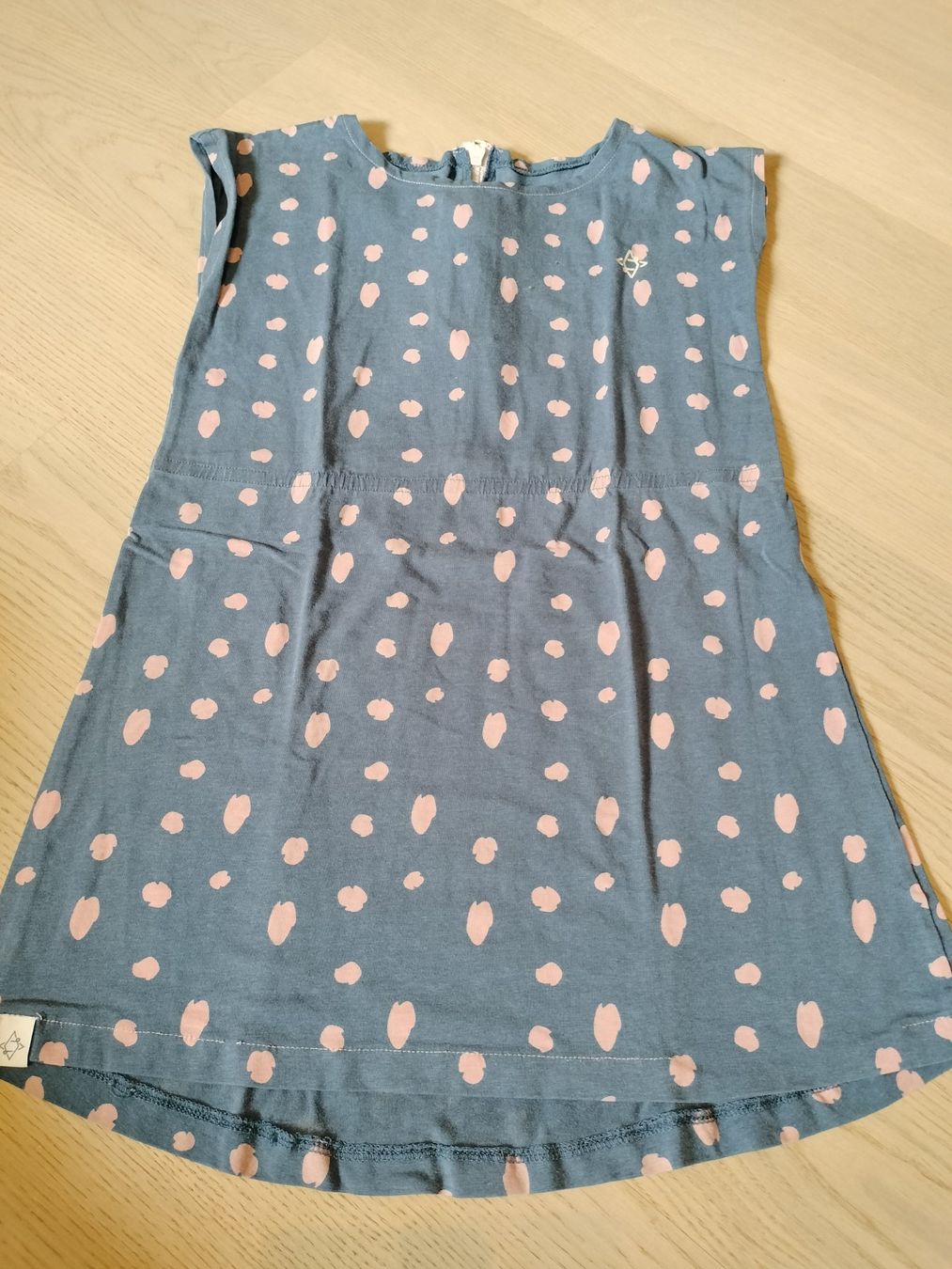 Vestiti & Gonne: Sommerkleid Grösse 128 – Usato da Neftenbach venduto da TheKringel