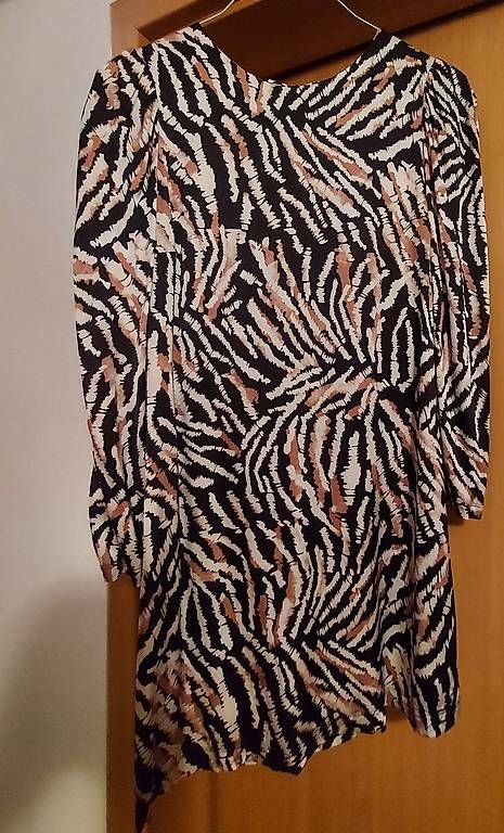 Kleider: kleid – Gebraucht aus Nürensdorf von conceicao74