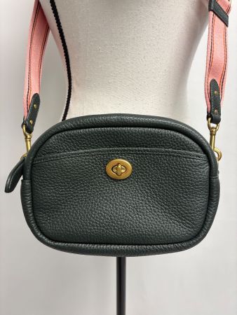 Coach Soft Pebble Camera Bag Leder Grün rosa Crossbody