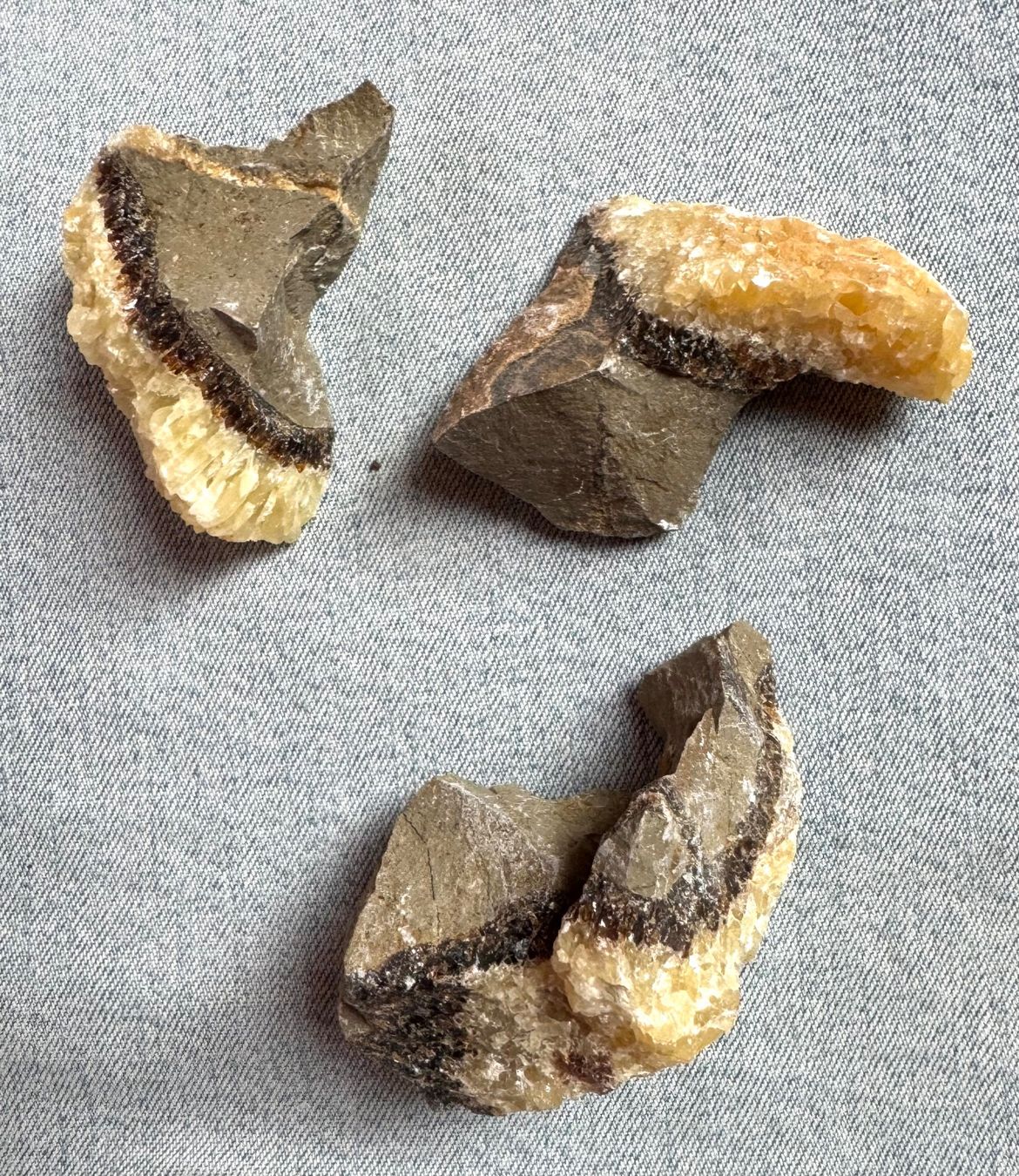 Minerali & Pietre curative: Septerian       Rohsteine aus Madagaskar – Nuovo e nell'imballaggio originale da Leuggern venduto da gemshow 1