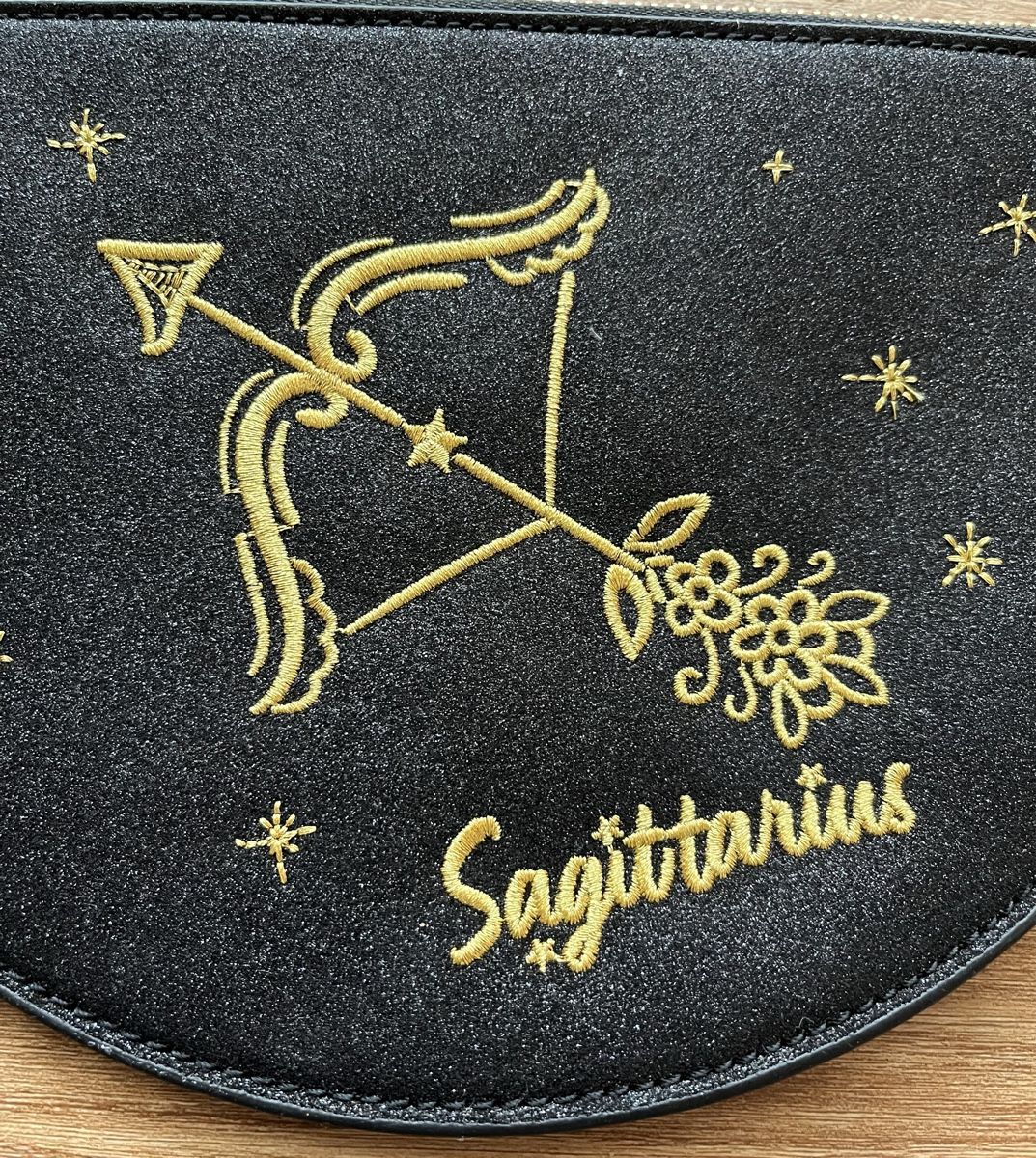 Borse da donna: Half moon pouch Clutch / Vendula / Schütze / Glitzer – Nuovo (secondo la descrizione) da Biel/Bienne venduto da LadyDita 1