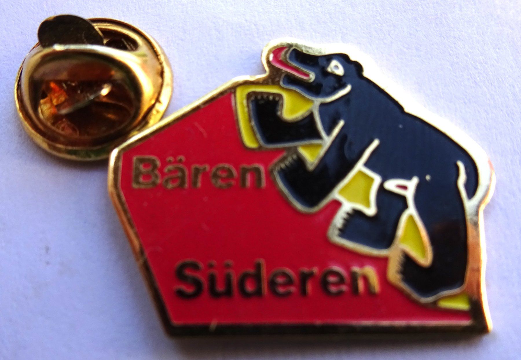 Placchette & Badge: Pin BÄR  Bären Süderen – Usato da Utzenstorf venduto da BUtter81