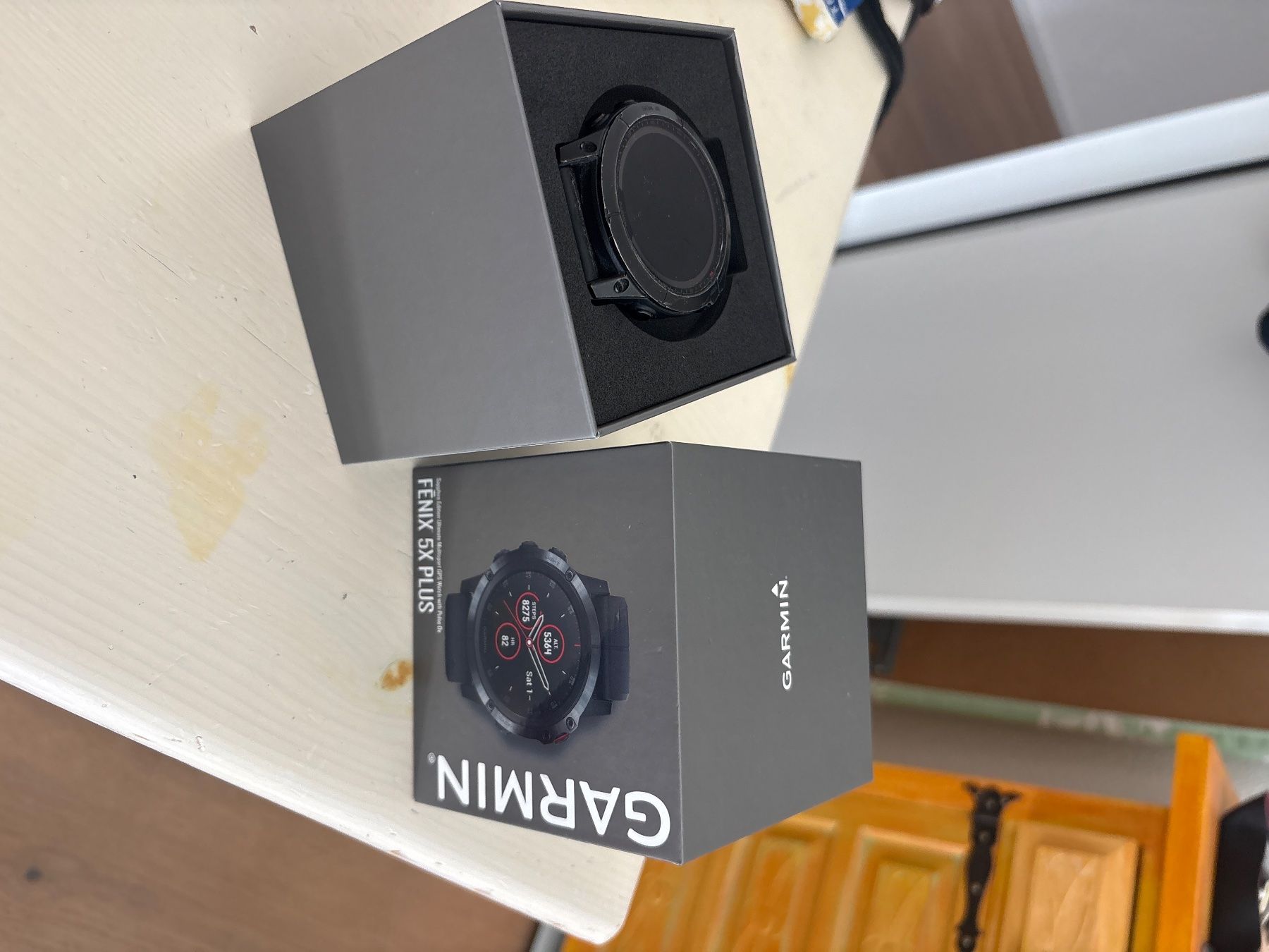 Fenix Smartwatch: Fenix 5X Plus – Usato da Oftringen venduto da SilverBackLee