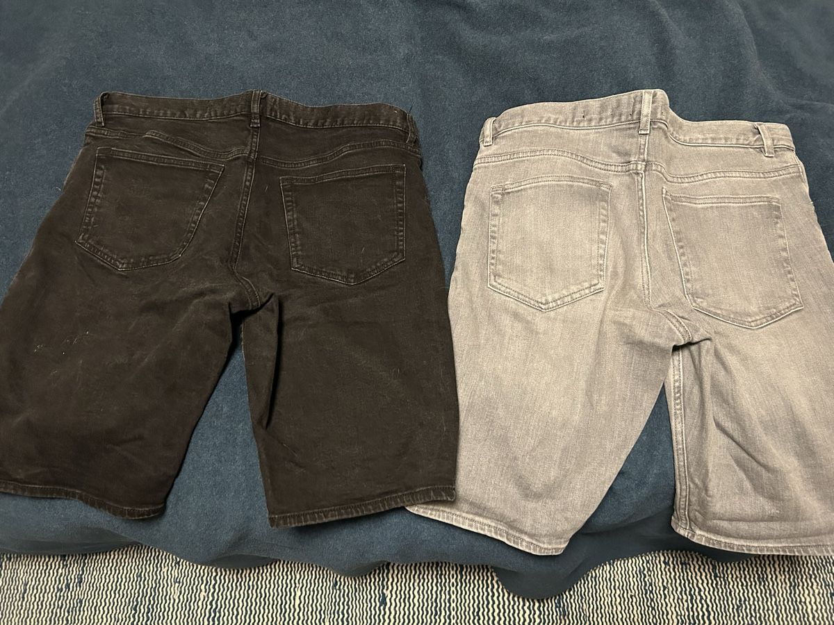 H&M Pantaloni: Doppelpack kurze Hose H&M – Usato da Kilchberg ZH venduto da MatthiasSW 1