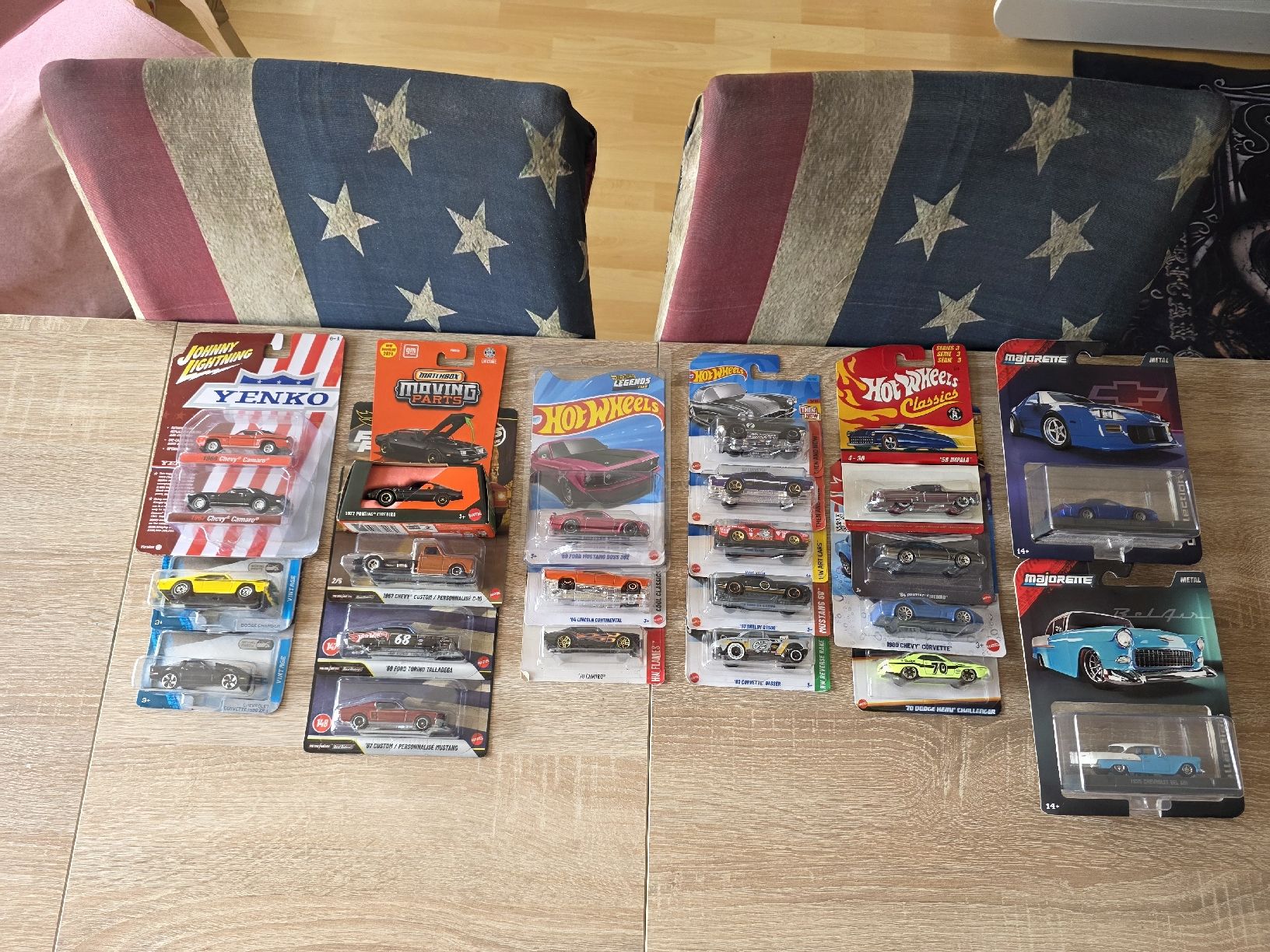 Voitures modèles: 22x Modellautos 1:64 Neu – Neuf avec emballage d'origine à Goldingen par Muscle_Cars84 1