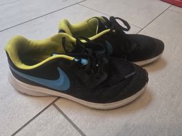 nike schuhe Grösse 36.5