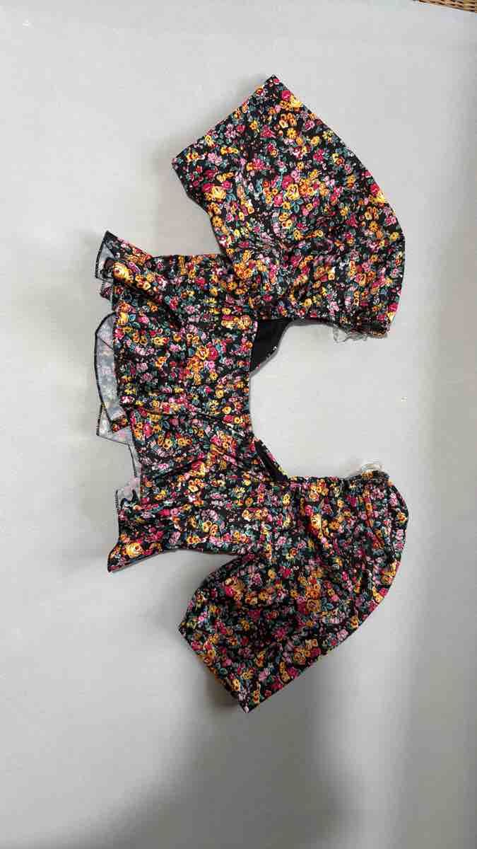 Camicette: C&A Bluse Damen Blumenmuster Grösse S – Nuovo (secondo la descrizione) da Reichenburg venduto da vsc_t5lh 1