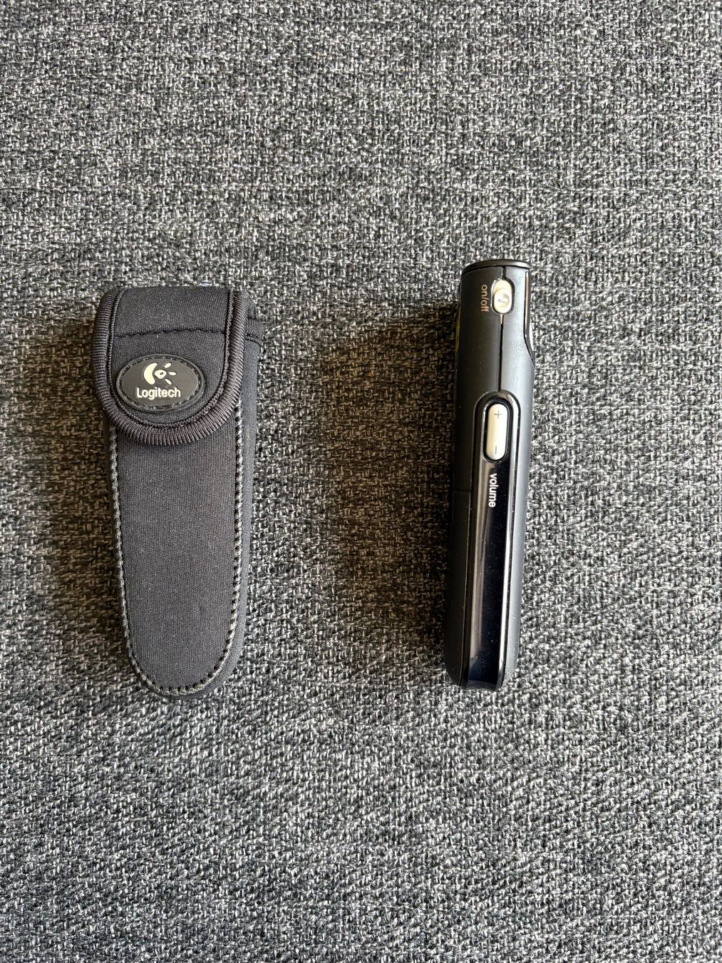 Logitech Telecomandi: Logitech Presenter R-R0001, USB-A, Timer – Usato da Basel venduto da h4w_h5bq 2