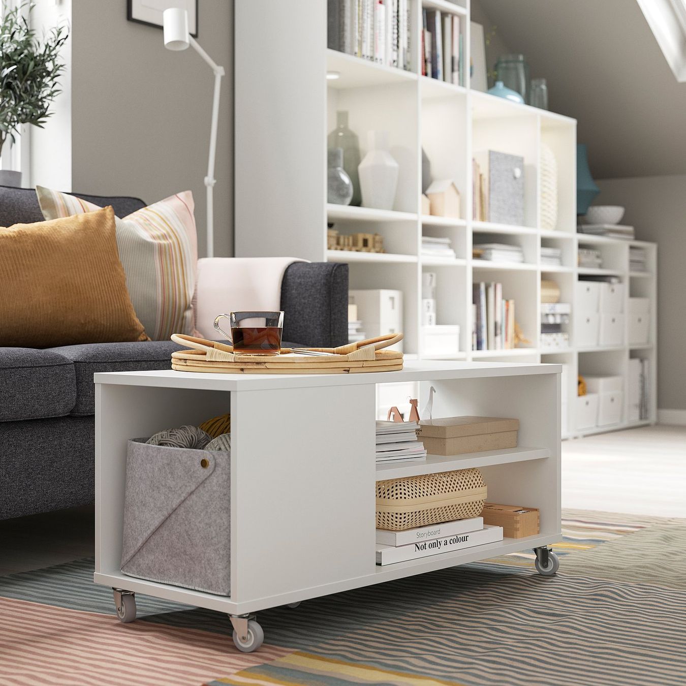 Ikea Tavoli: IKEA VIHALS Couchtisch – Usato da Zollikerberg venduto da rac_x6sq 5