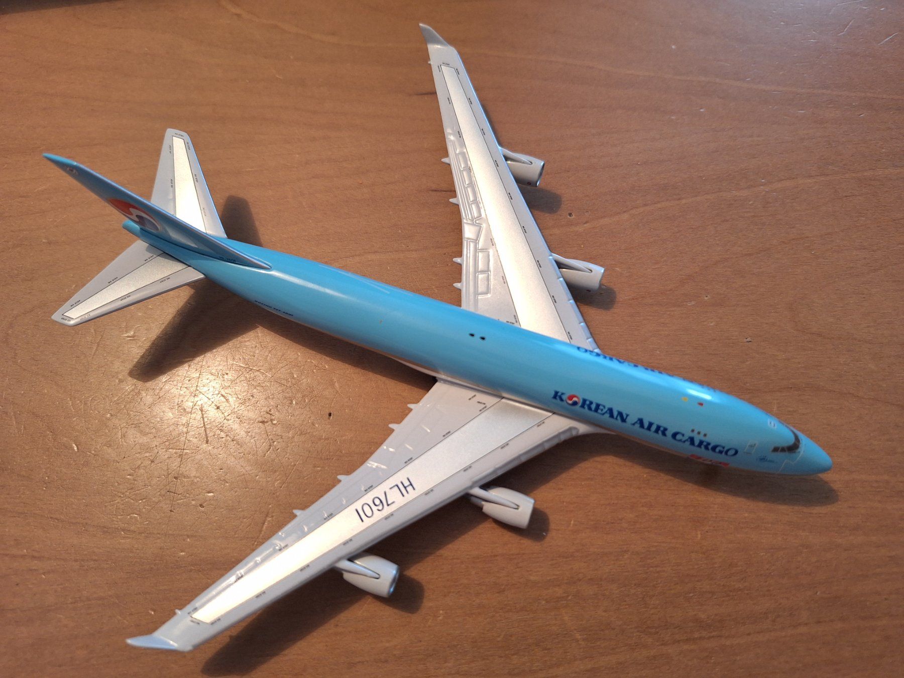 Boeing Kit di modellismo & Modellini statici: Korean Air Cargo 747-400 1:400 – Usato da Sargans venduto da nicsam1815 1
