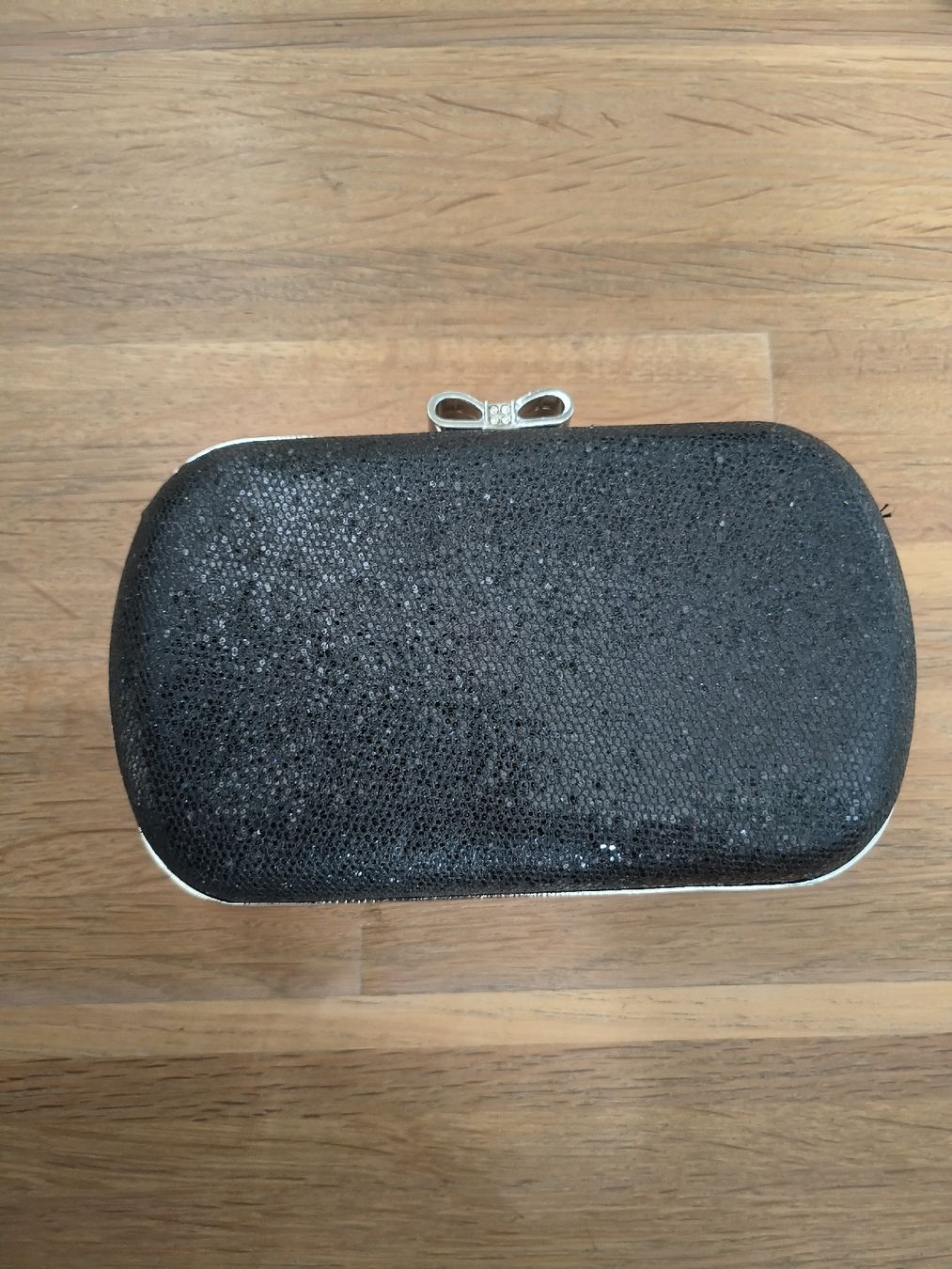 Borse da donna: schwarze clutch – Usato da Zug venduto da kat_q98k 1