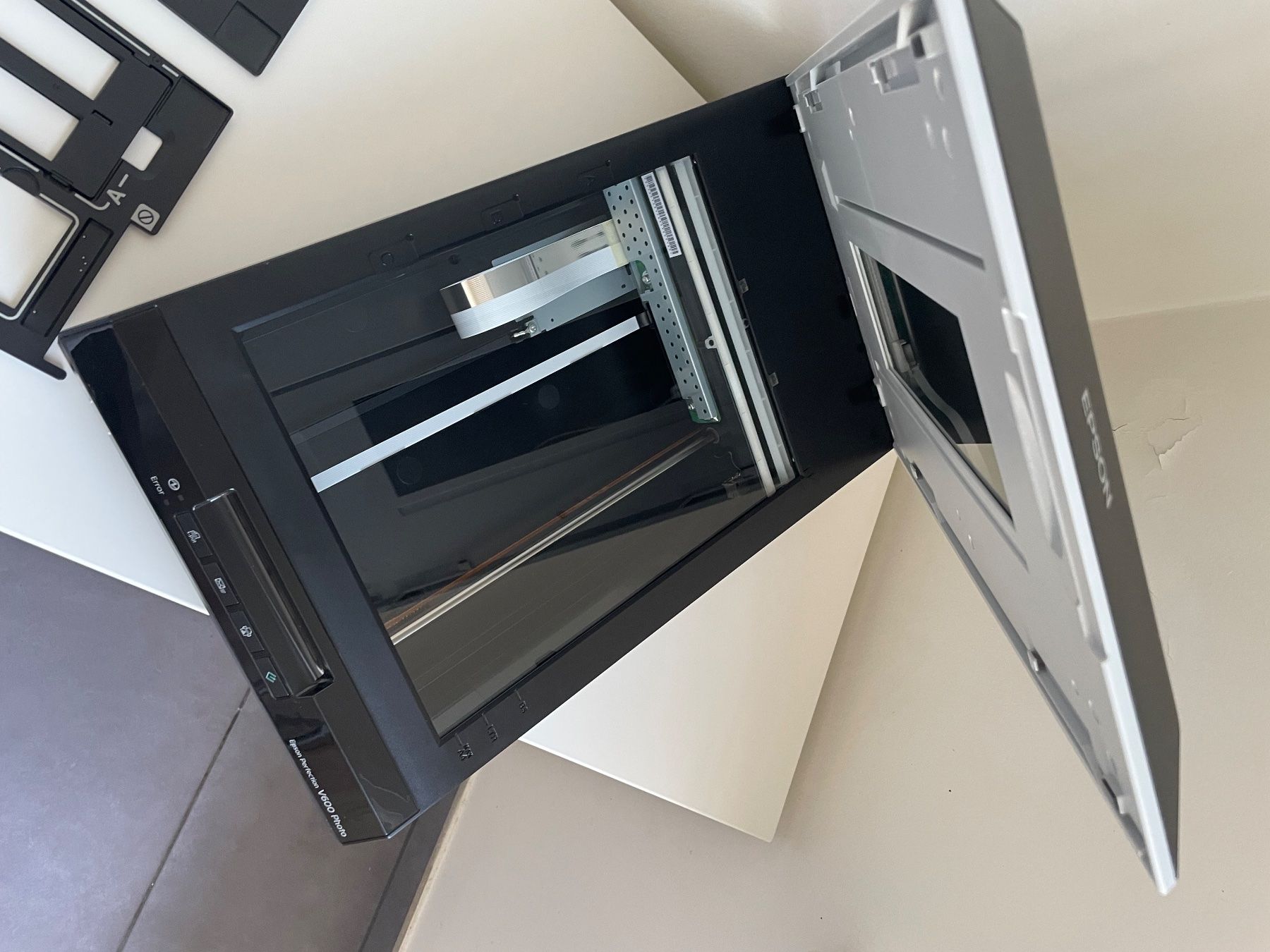 Epson Scanner: Scanner Epson Perfection V600 Photo – Usato da Genève venduto da soph.mjm 2
