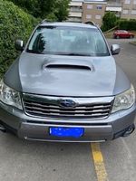 Subaru Forester 2.0 TD Silber  2010