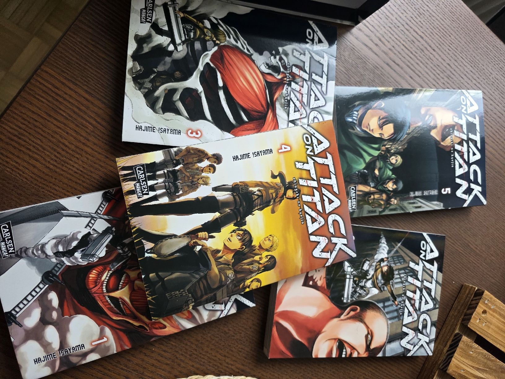 Comics: Attack on Titan Manga Set 1-5 – Neu und originalverpackt aus Dietikon von ninuzzo28 3