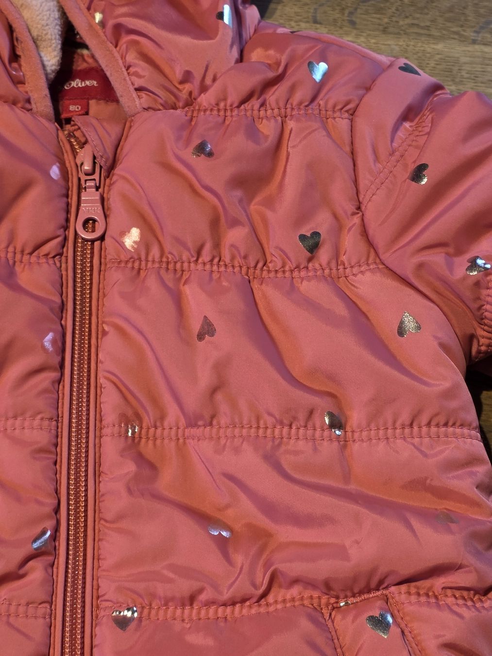 S.Oliver Giacche & Cappotti: Jacke mit Herzmuster Grösse 80 – Usato da Stoos SZ venduto da may_p9xx 2