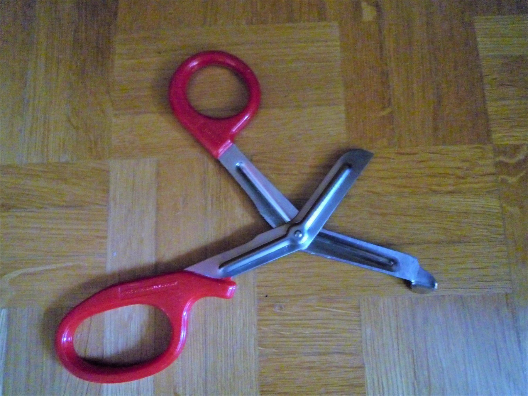 Kit di pronto soccorso: Verbandschere "Stainless" – Usato da Rafz venduto da Sonnenblume305 3
