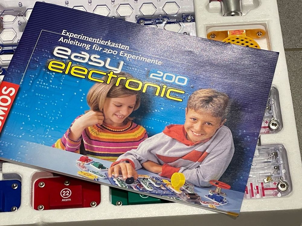 Kosmos Experimentierkasten easy electronic 200 (60 Bauteile) | Kaufen ...