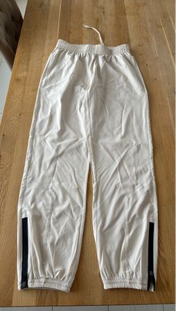 Sportliche Damen Stoffhose Grösse S