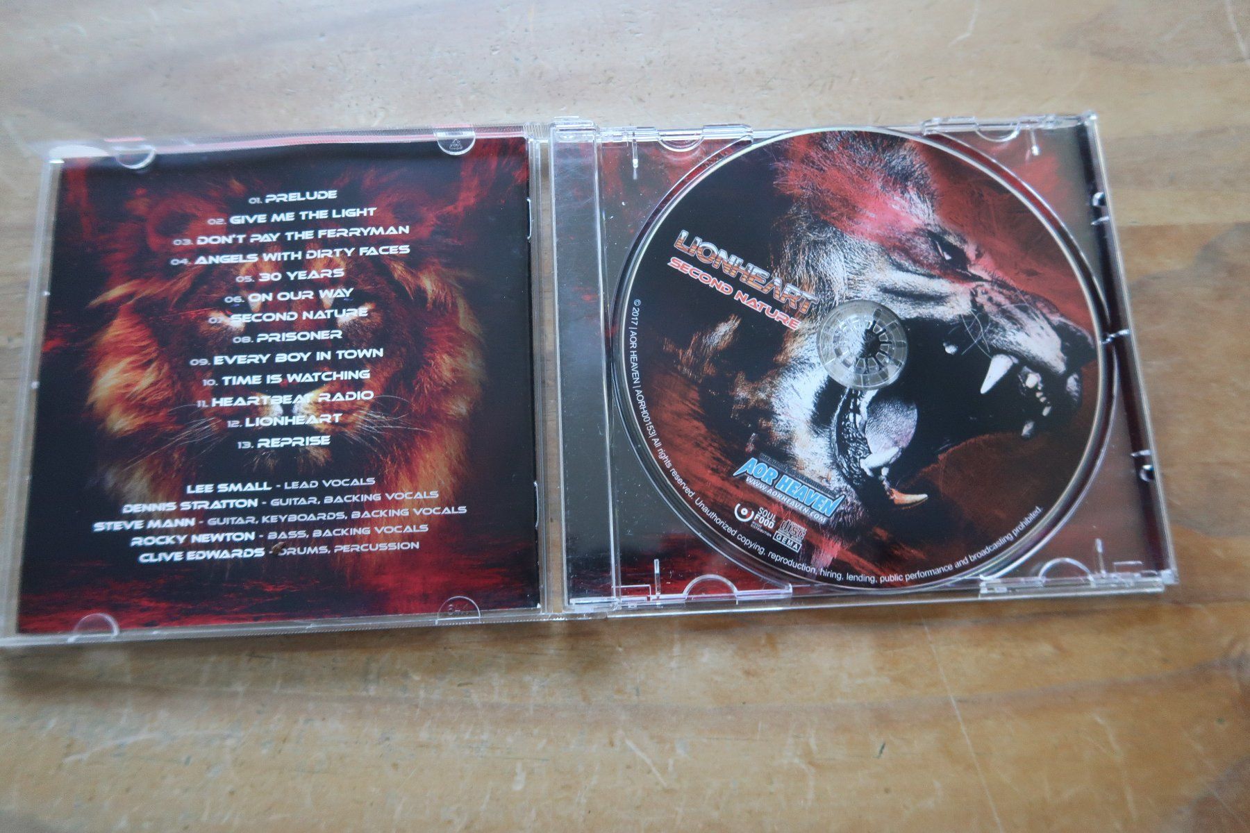 CDs: LIONHEART - SECOND NATURE - AOR MELODIC ROCK CD – Gebraucht aus Basel von Patiscat 3