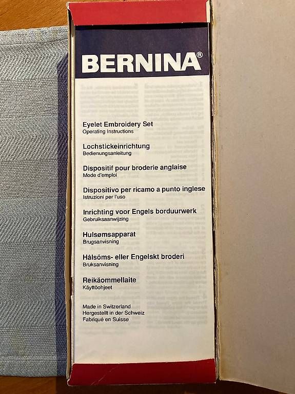 Macchine da cucire: Bernina Lochstickeinrichtung – Usato da Hermrigen venduto da syl_q28y 2