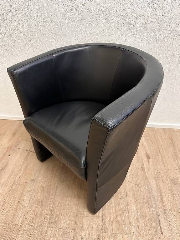 Poltrone: Moderne Leder Cocktailsessel Schwarz IMS 6er-Set – Usato da Obernau venduto da Arche_Noah_Brocki 3