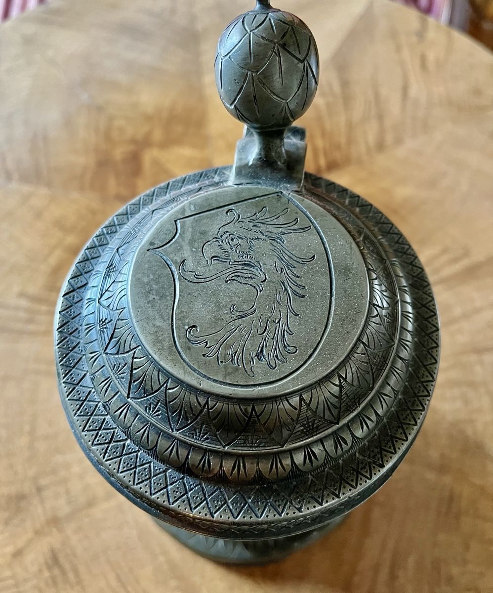 Karaffen: Barocker Zinn Walzenkrug  datiert 1738 – Gebraucht aus Hermetschwil - Staffeln von Juergso 1