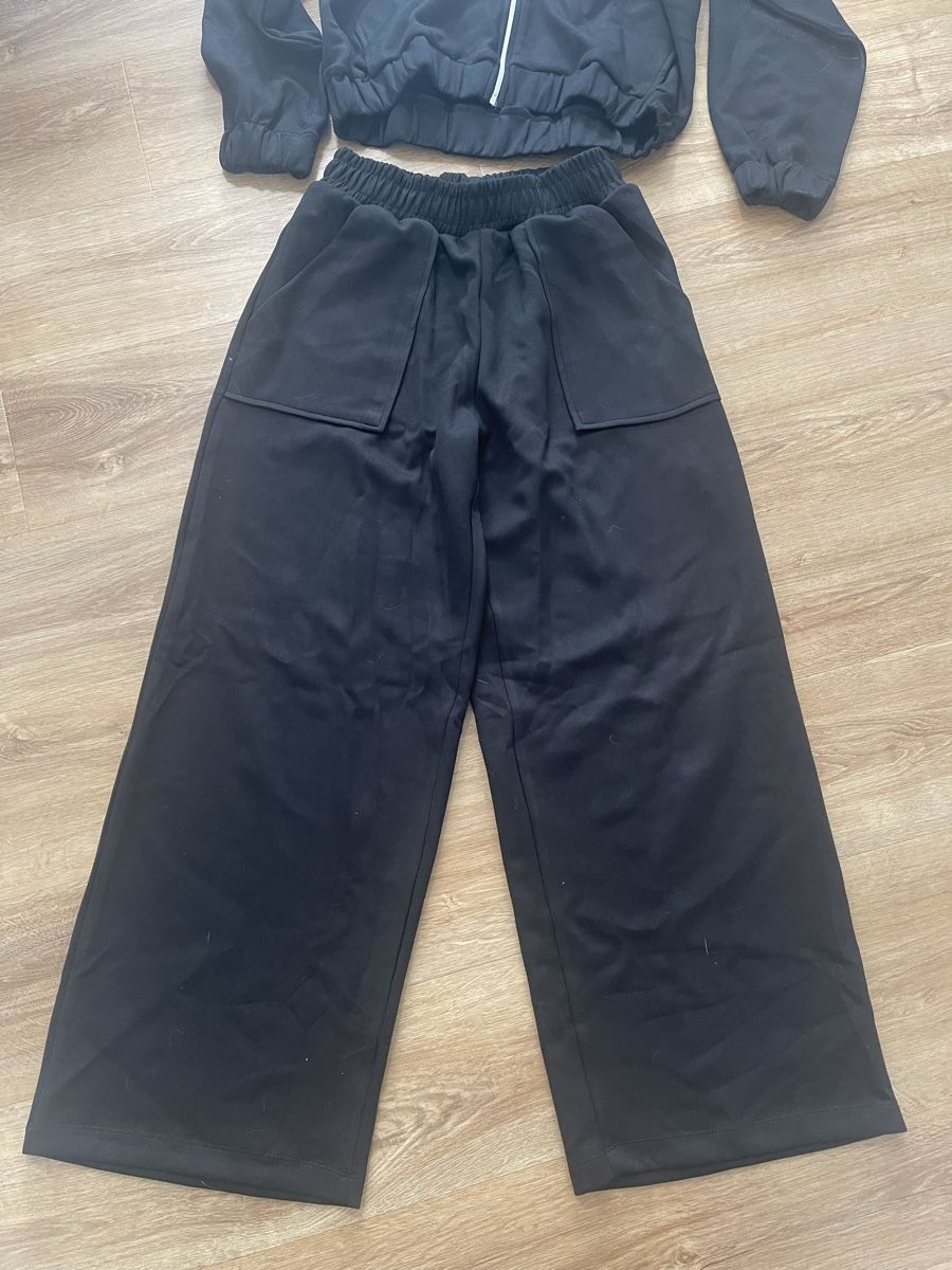Completi & Tailleur: Schwarzer Trainingsanzug, Zweiteiler, Gr XL – Nuovo (secondo la descrizione) da Bassersdorf venduto da Sandy456 3