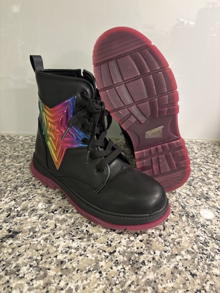 Scarpe per ragazze: Coole Mädchen Boots mit Stern Applikation, Grösse 36 – Usato da rheineck venduto da Neshi06 2