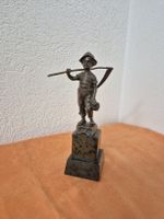 Bronze Figur "Knabe mit Sense" Schmidt-Felling guter Zustand