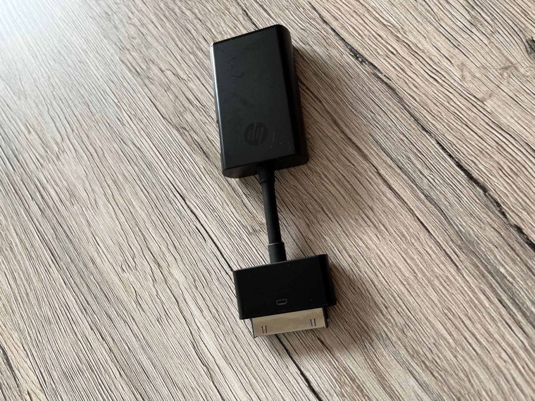 Hewlett Packard Unità & Adattatore: HP Dock Connector - Ethernet & VGA Computer Laptop – Usato da Baar venduto da Charbin