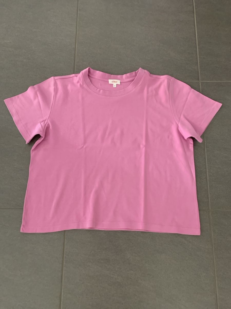 S.Oliver T-shirt: T-shirt S.Oliver – Nuovo (secondo la descrizione) da Collombey venduto da amina36