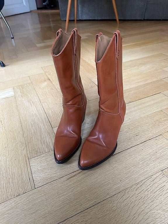 Chaussures femmes: Maje Cowboy Boots 36 – D'occasion à Basel par Batu 3