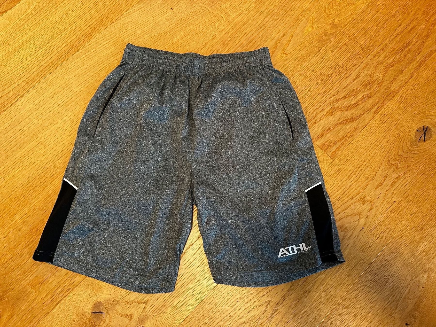 Pantaloni: Sporthose Gr. 158/164 – Usato da Sissach venduto da tapasu