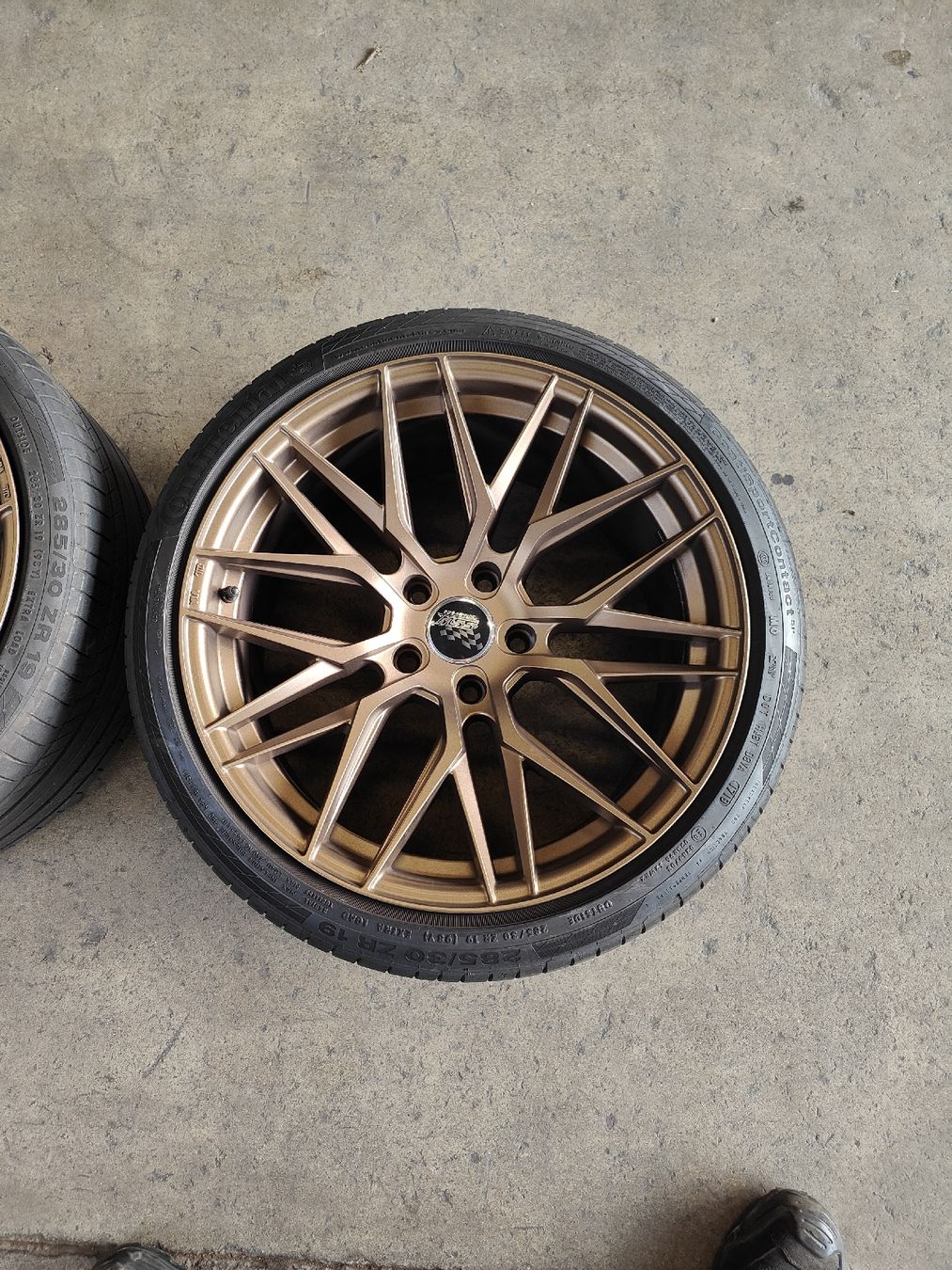 Pneumatici & Ruote complete: Komplett Räder 19 Zoll – Usato da brütten venduto da ford6600 4