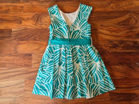 Hochwertiges Mädchen Sommer Fest Kleid. Grösse 110. Okaidi