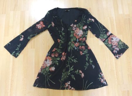LIPSY LONDON - Leichtes Blumen Kleid - Grösse 38
