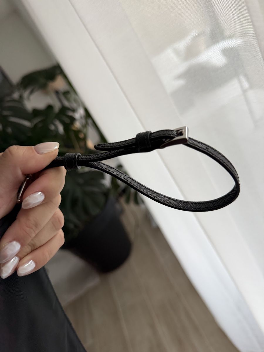 Prada Sacs: Pochette Prada  – D'occasion à Tegna par Valentinaleoni33 2